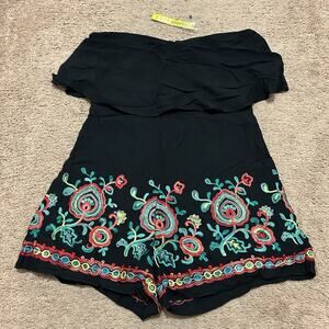 Gianni Bini Cassidy Romper Embroidered Floral Strapless Size Medium New W Tag